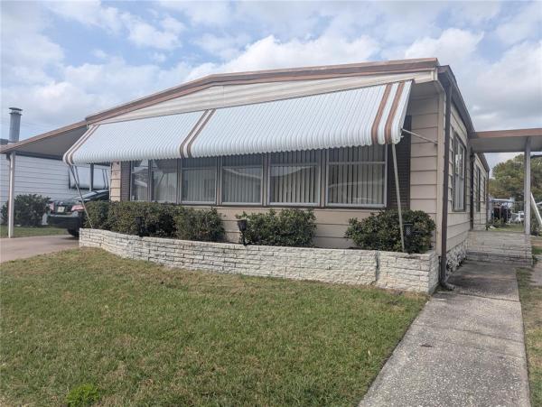 LAKESIDE HILLS ESTATES