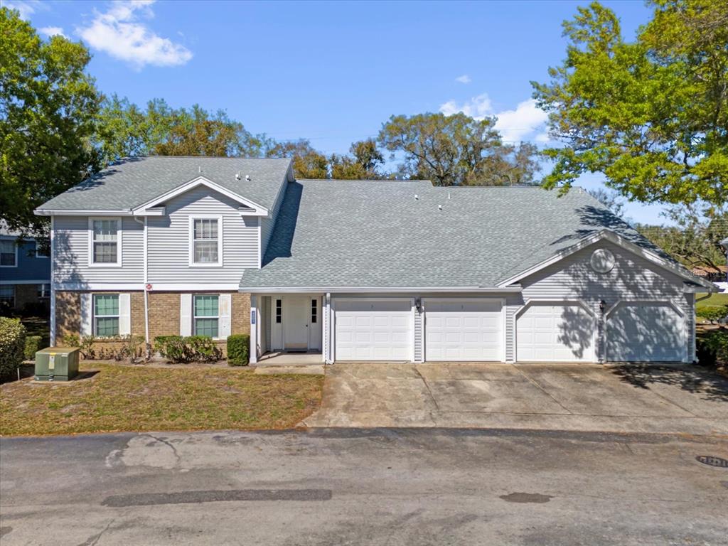 COACH HOMES AT MARINERS VILLAGE - фото