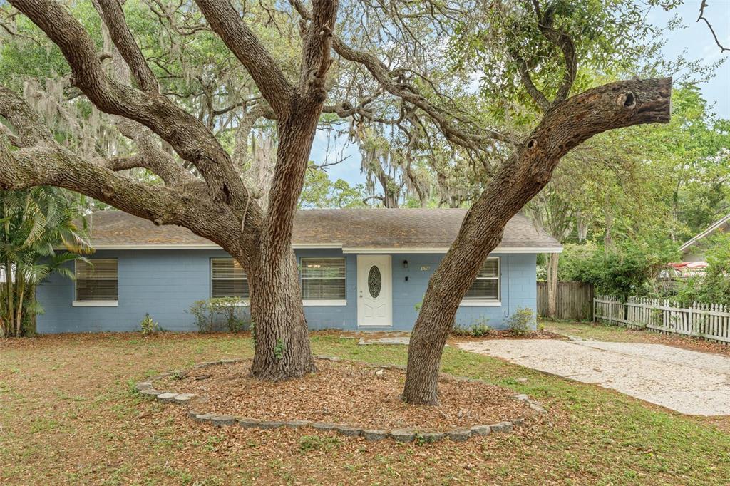 CRYSTAL LAKE WINTER HOMES - фото