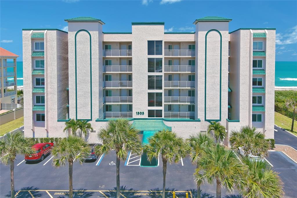 ROYAL PALM CONDO - фото