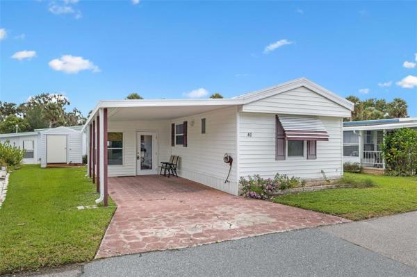 EUSTIS COUNTRY CLUB MANOR MHP UNIT 02A