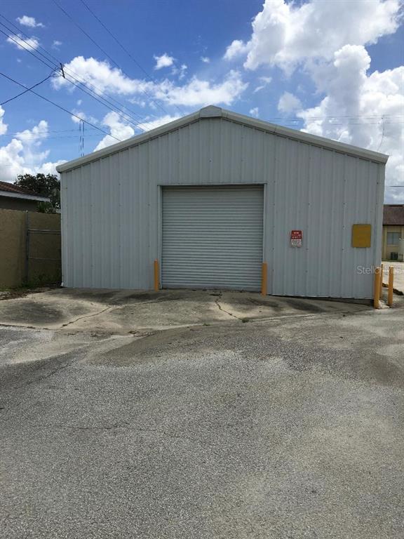 Commercial - фото