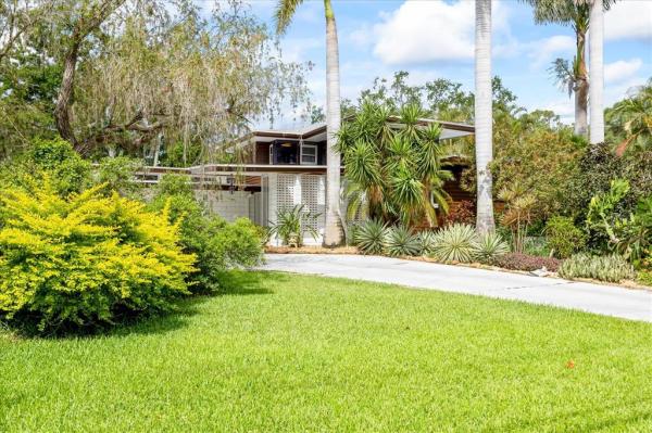 NORTH EAST PARK PLACIDO SHORES