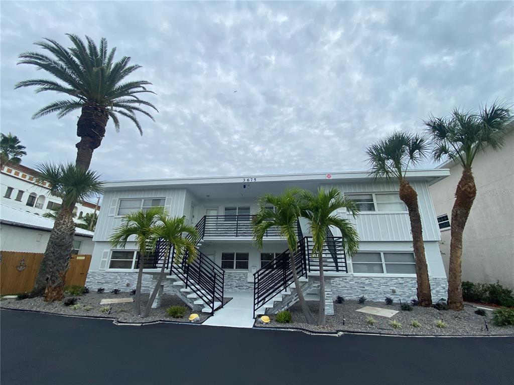 DON CE-SAR PLACE - фото