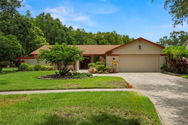 CARROLLWOOD VILLAGE SEC 1