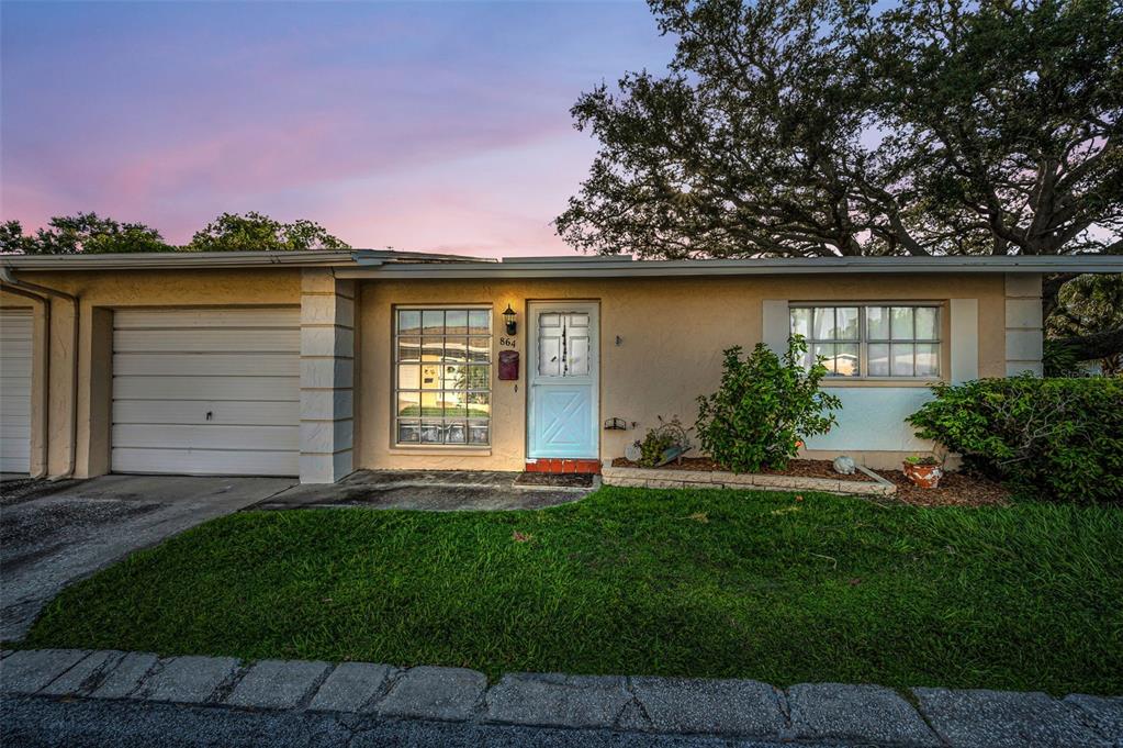 HEATHER HILL APTS - фото