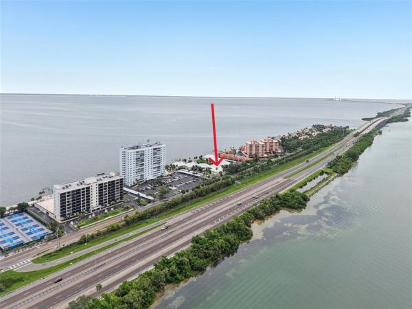 HIDDEN BAY VILLAS CONDO