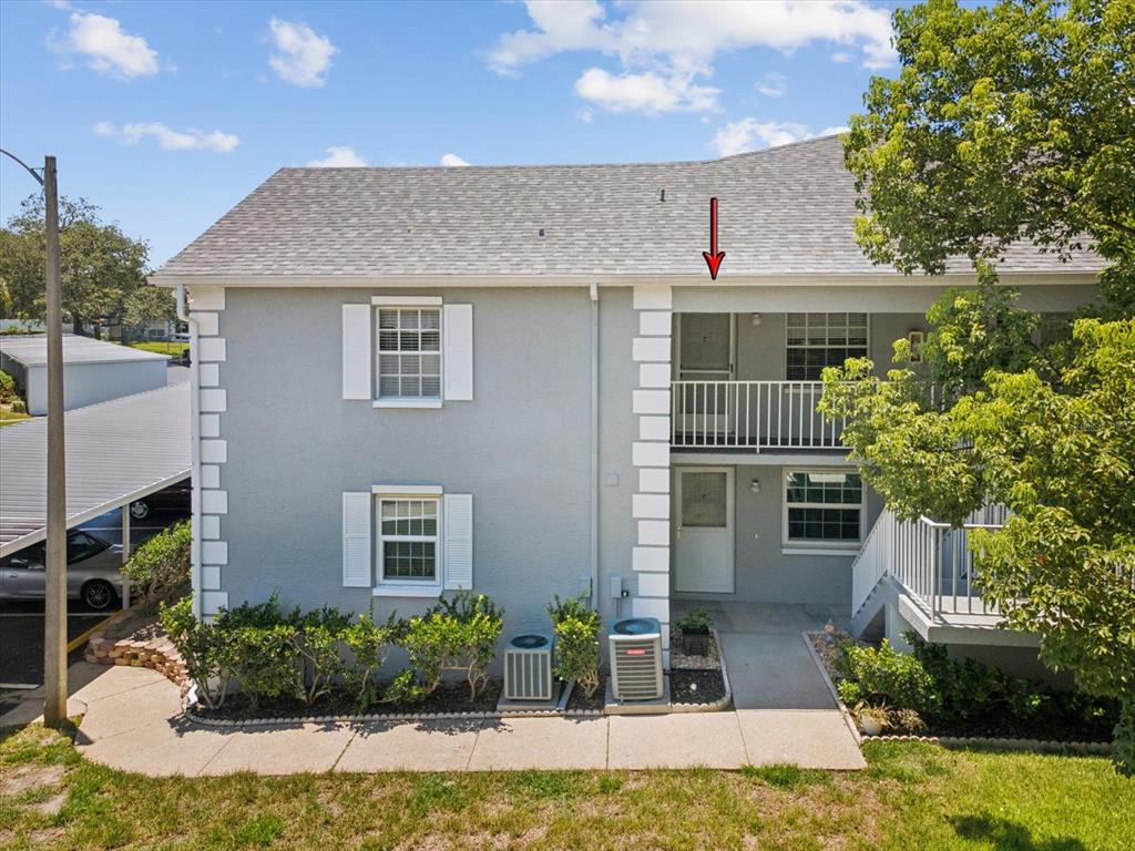 HILLSIDE CONDO - фото