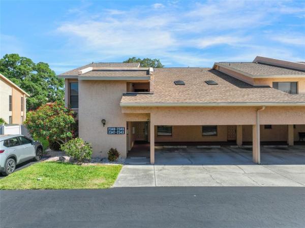 TERRACES OF FOREST LAKES