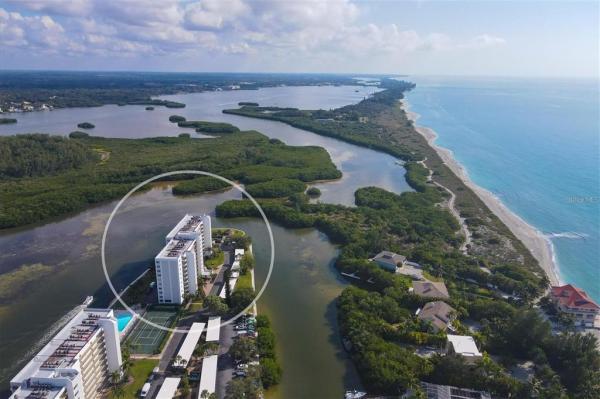 POINTE ON MIDNIGHT PASS