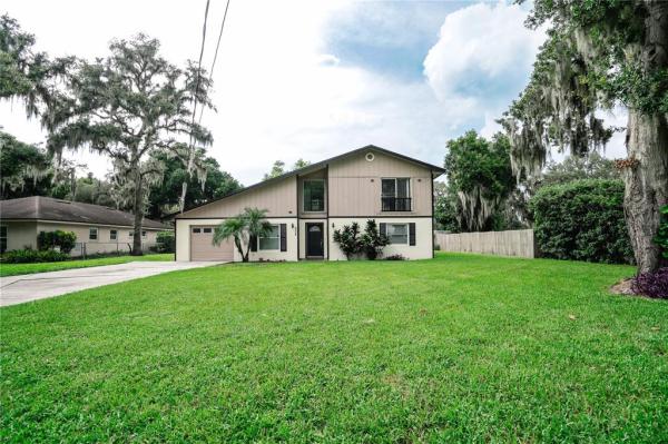 Single Family - фото