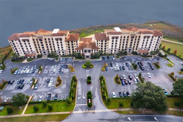 SIENA/BELLA COLLINA CONDO