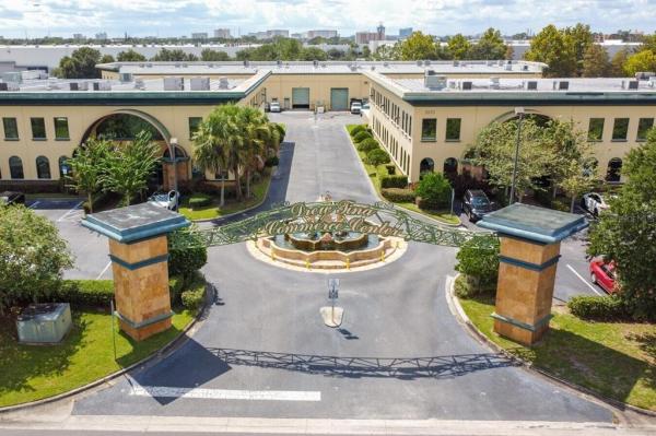 DREWTINA COMMERCE CENTER