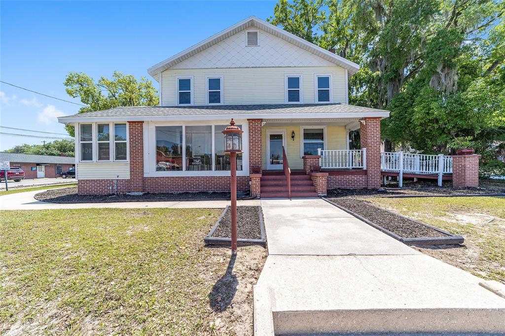 HOMESTEAD - фото