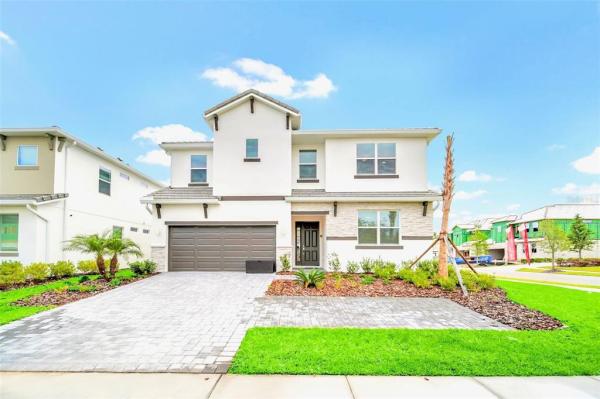 VERANDA PALMS PH 2B1