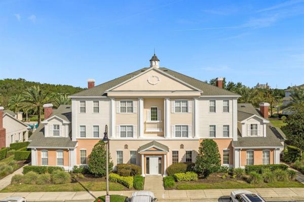 HERITAGE CROSSING CONDO PH 04