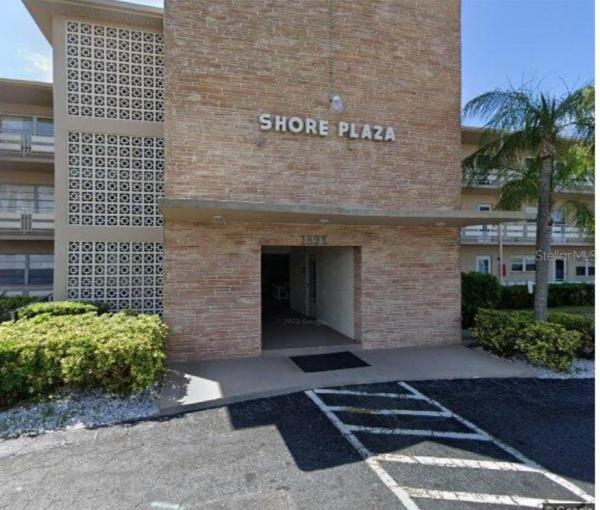 SHORE PLAZA BUILDING