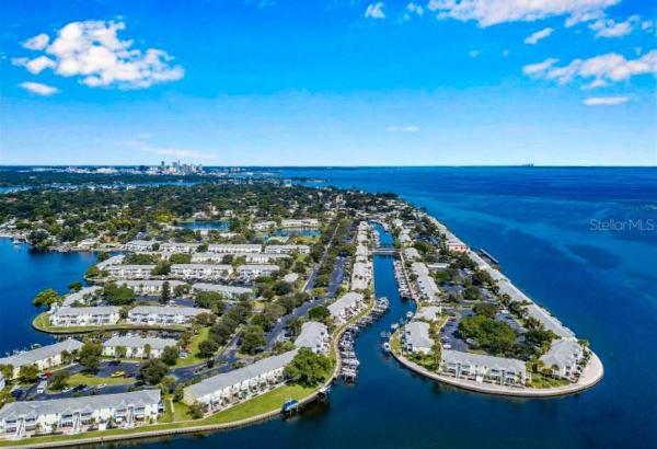 WATERSIDE AT COQUINA KEY SOUTH