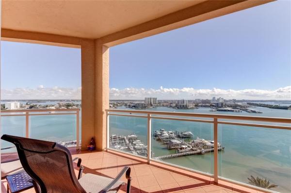 BELLE HARBOR CONDO