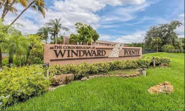 WINDWARD POINTE COND - фото