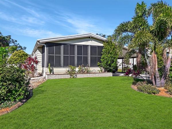 IMPERIAL LAKES ESTATES