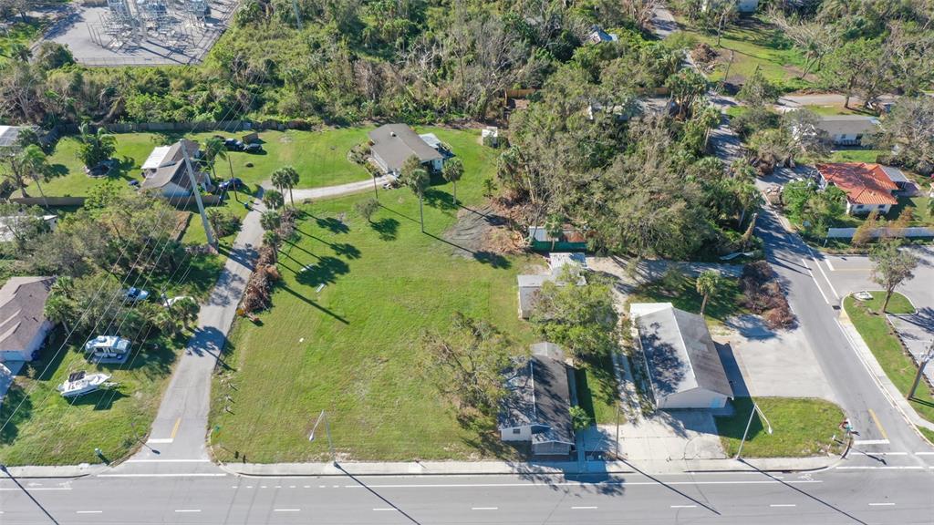 LAUREL GROVE - фото