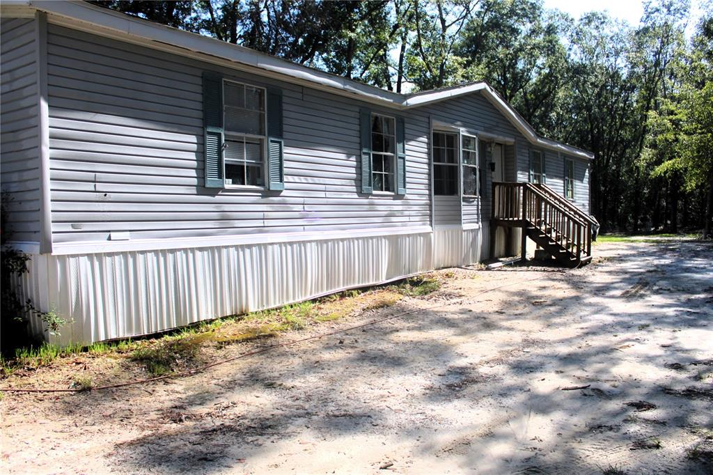 MINI FARM COUNTRY ESTATES - фото