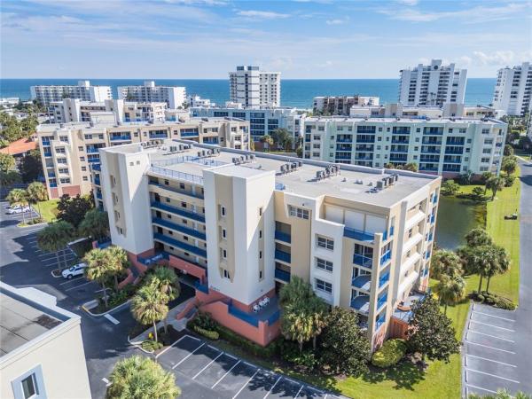 OCEAN WALK CONDO AT NSB