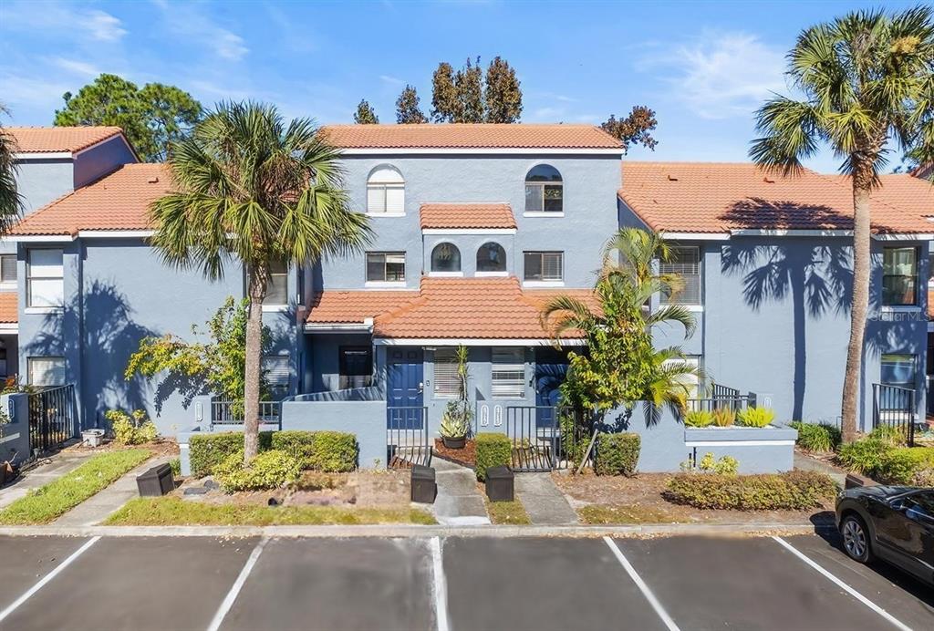 TOWNES SOUTHGATE 03 - фото