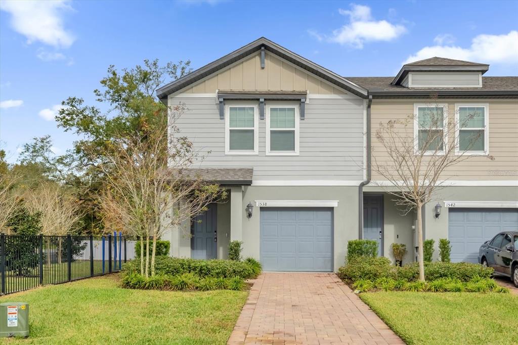 LEGACY PLACE - фото