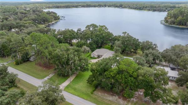 ISLAND LAKE