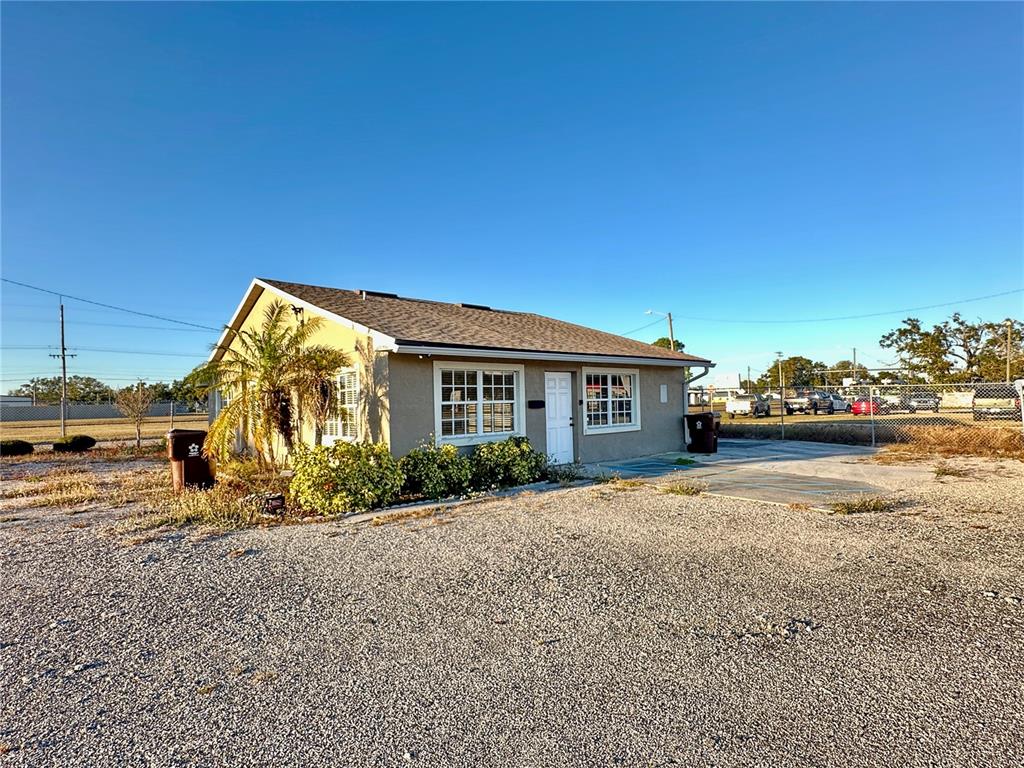 EAGLE LAKE - фото