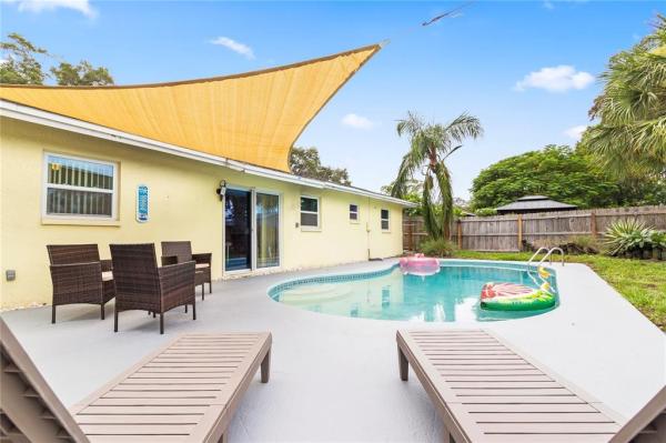 WINCHESTER PARK NORTH