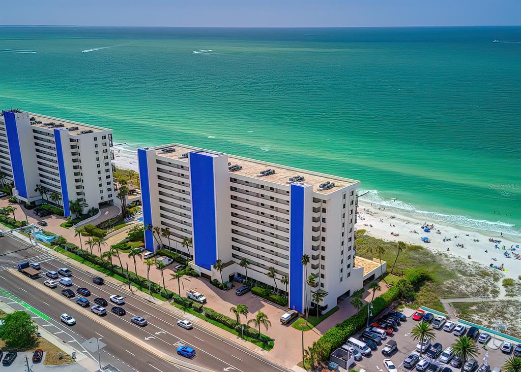 OCEAN SANDS TWO CONDO - фото