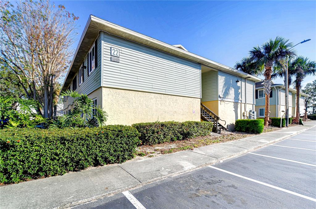 THE HAMPTONS AT BRANDON - фото