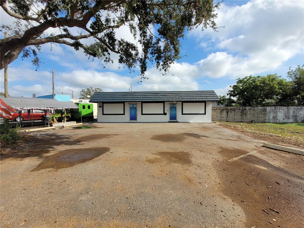 COARSEY GROVE ESTATES - фото