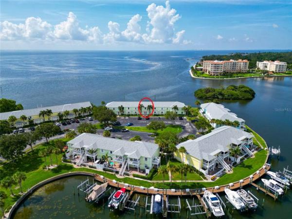 WATERSIDE AT COQUINA KEY SOUTH