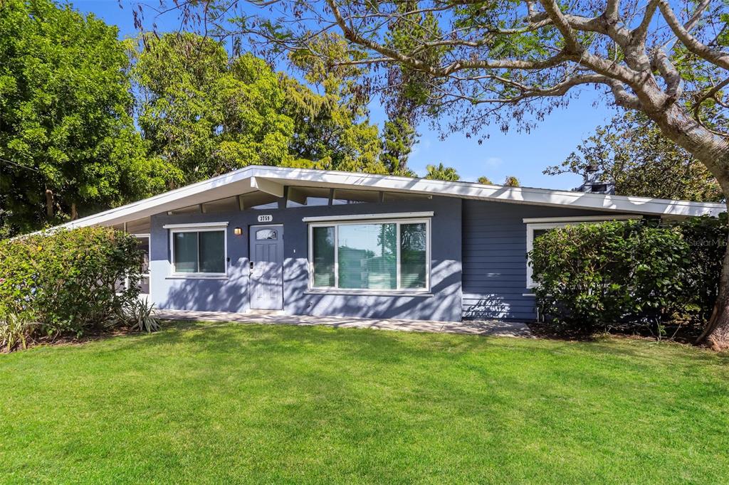 CLARK MEADOWS - фото