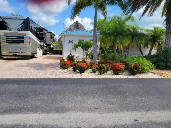 SILVER PALMS RV RESORT