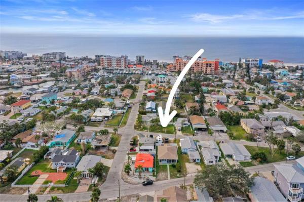 PAGE'S REPLAT OF MITCHELL'S BEACH