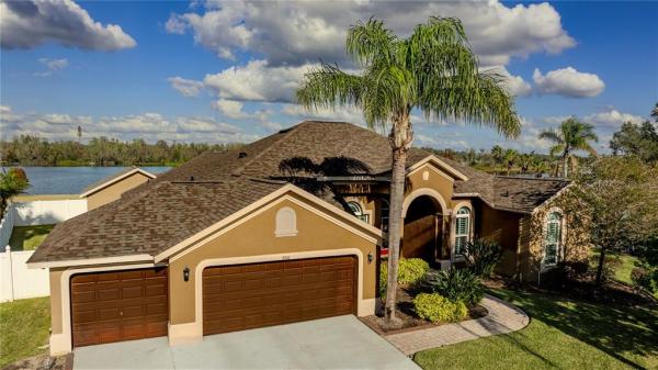 TWIN LAKES PARCELS F & G