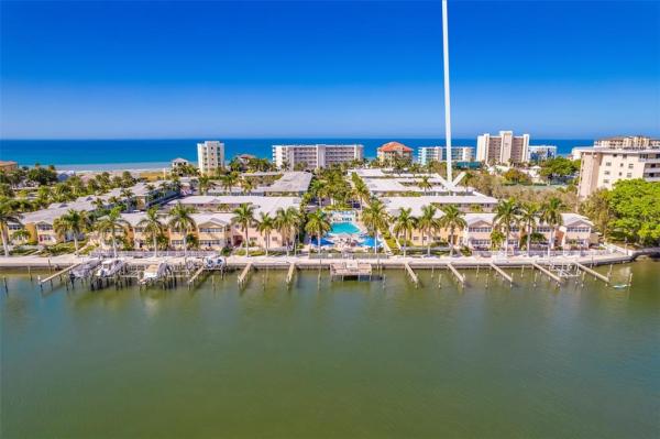 BAREFOOT BEACH RESORT OF INDIAN SHORES