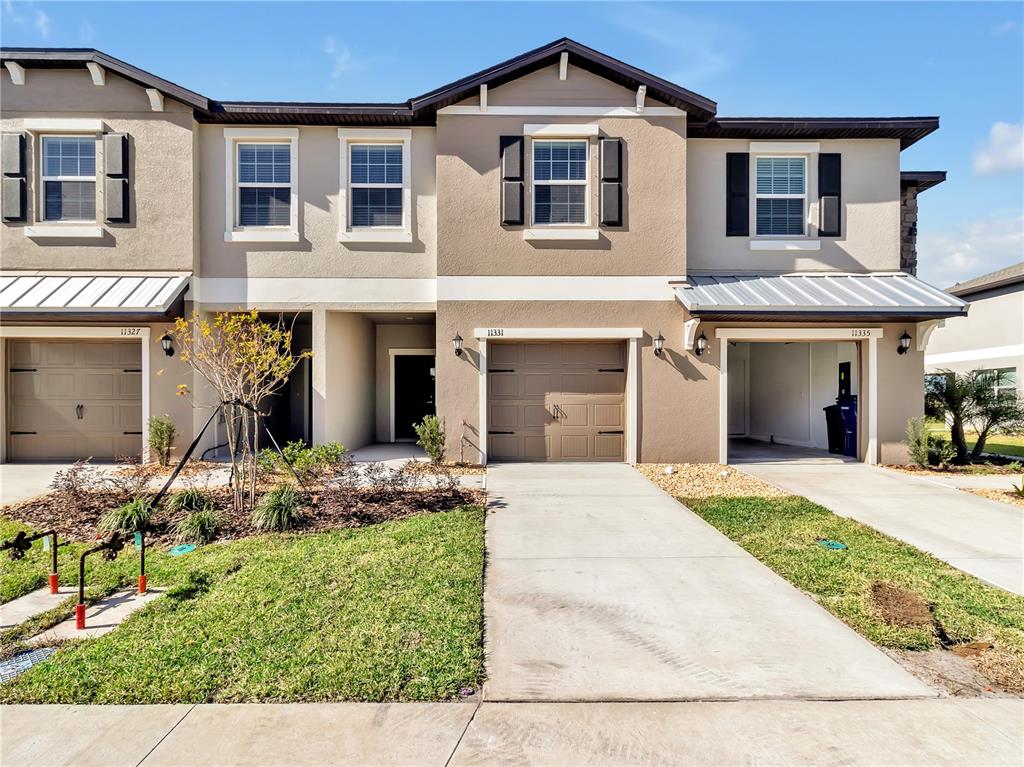 Townhouse - фото