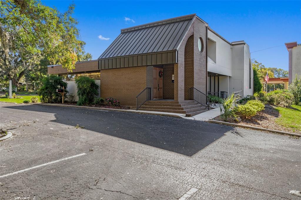 HOWELLS ESTATE DIV TO - фото