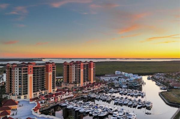 MARINA SOUTH/CAPE HARBOUR CONDO