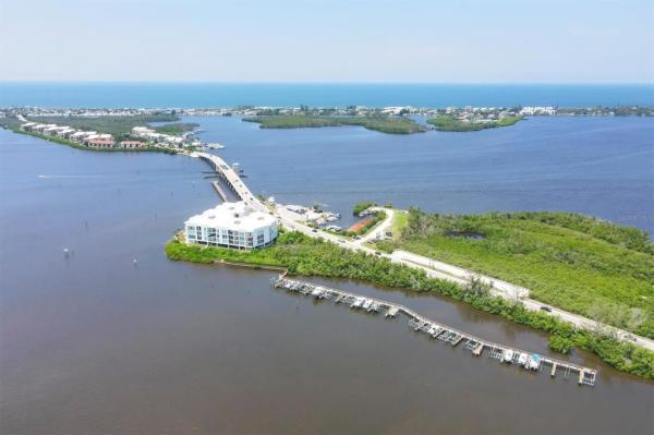 REDFISH KEY VILLAS CONDO