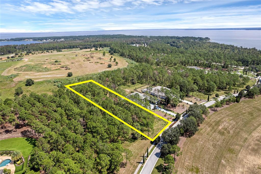 BELLA COLLINA SUB - фото