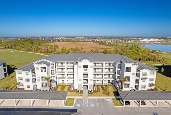 WELLEN PARK GOLF & COUNTRY CLUB