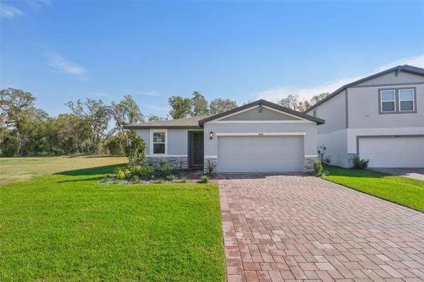 FOX POINTE AT RIVERS EDGE