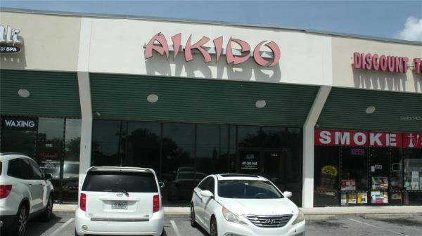 GOLDENROD BUS PLAZA OR 6524 2705